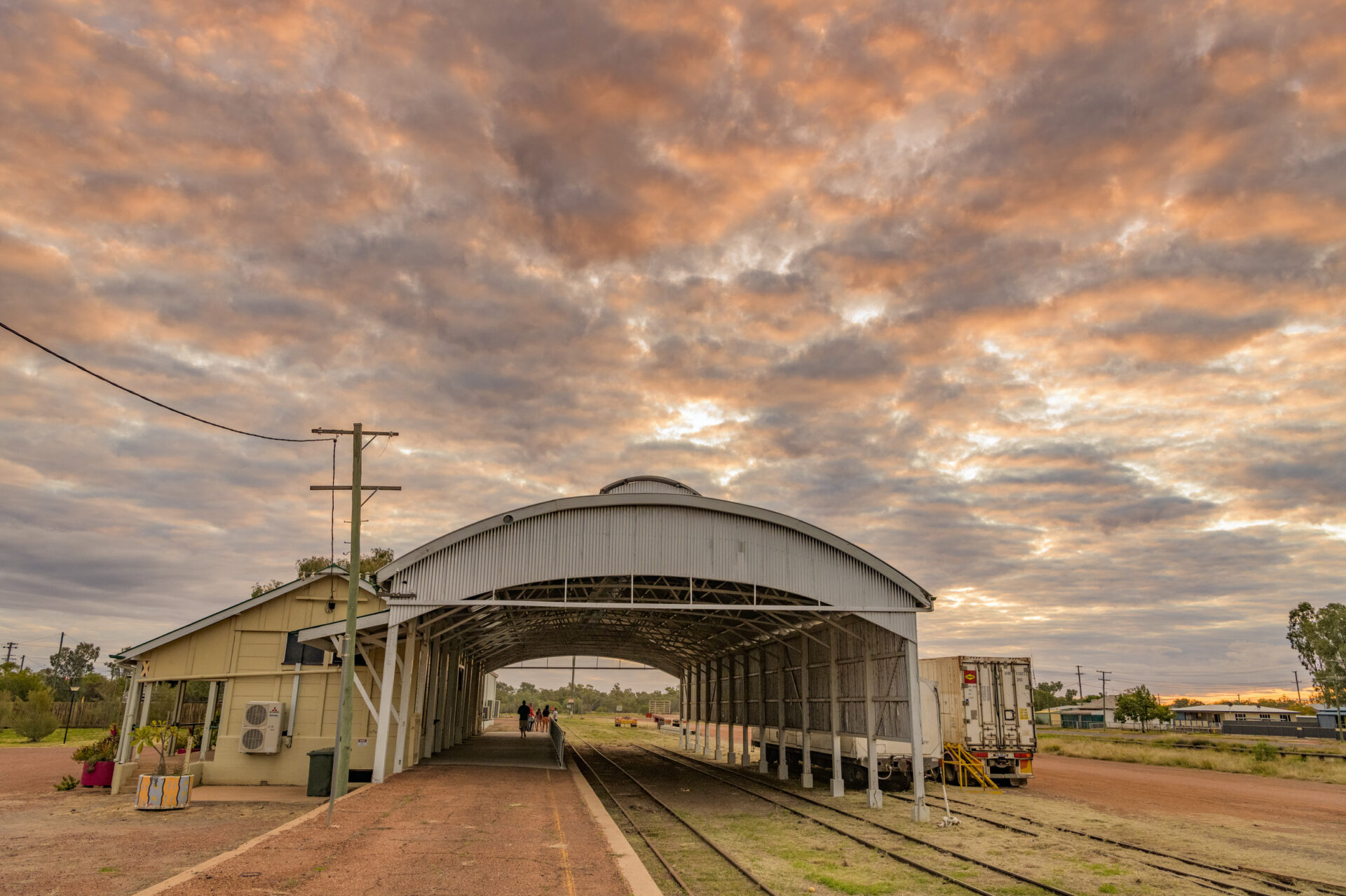 STOP 6 → CUNNAMULLA: REELS & RAILWAY