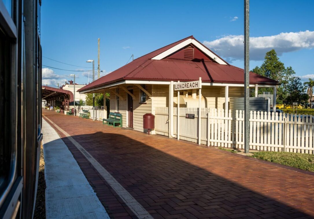 Guided tours onboard the historical train to experience the outback
